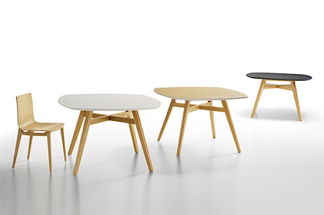 Stolovi | Emma Table | Infiniti